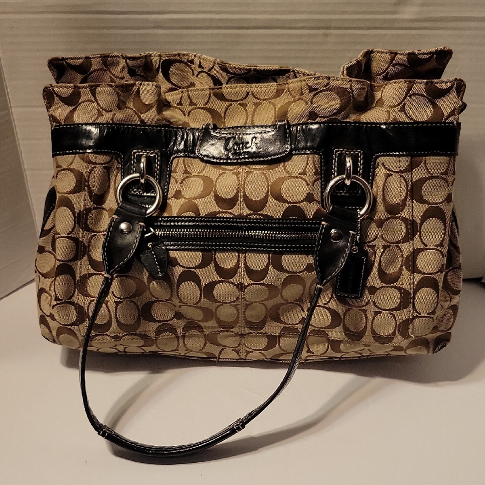 Coach Tan and Black Signature Shoulder Bag - Flaws